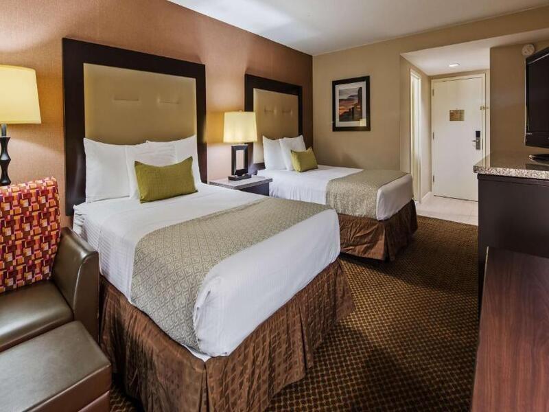 Best Western Louisville East Inn & Suites Eksteriør bilde