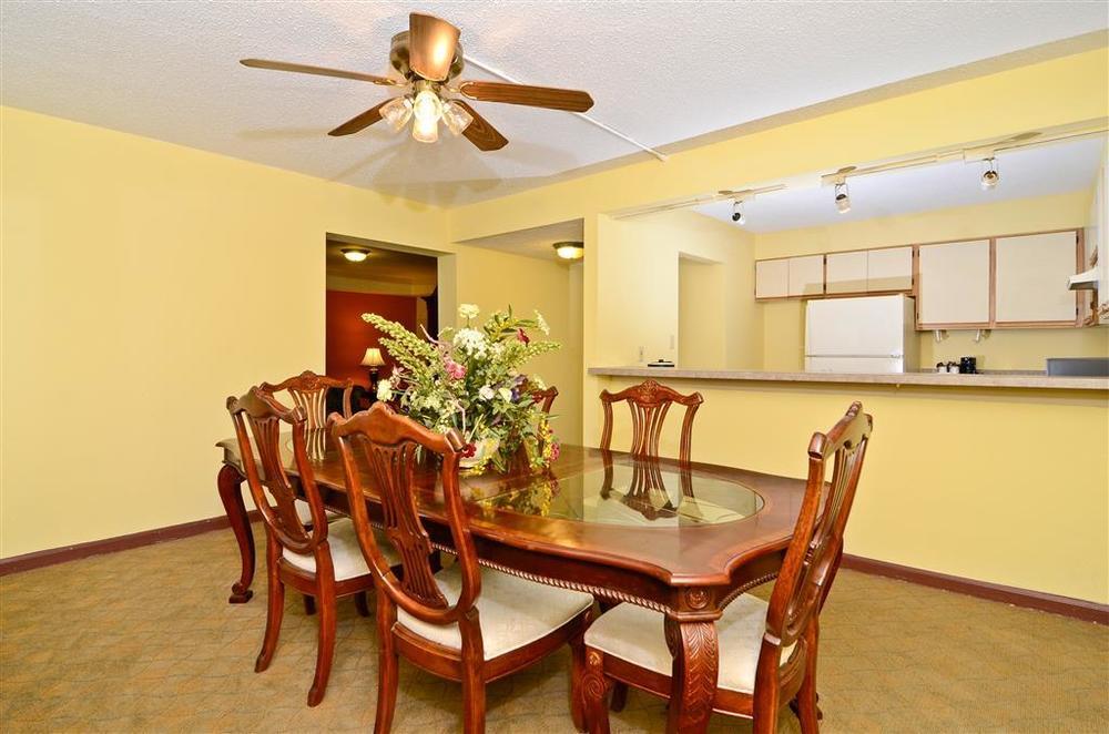 Best Western Louisville East Inn & Suites Rom bilde