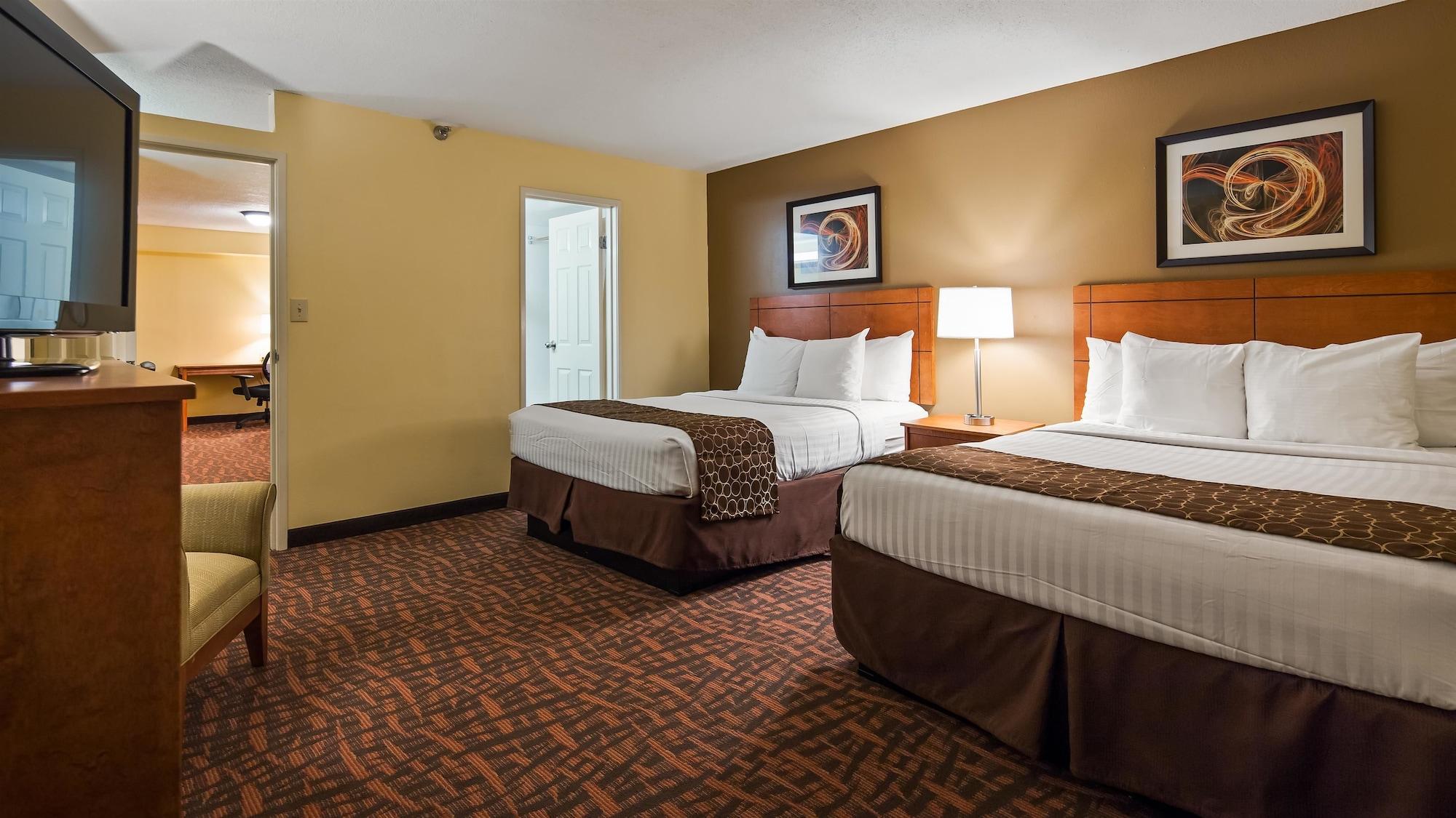 Best Western Louisville East Inn & Suites Eksteriør bilde