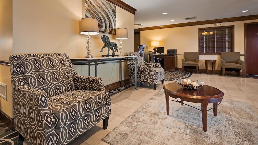 Best Western Louisville East Inn & Suites Eksteriør bilde